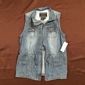 Women’s Denim Vest